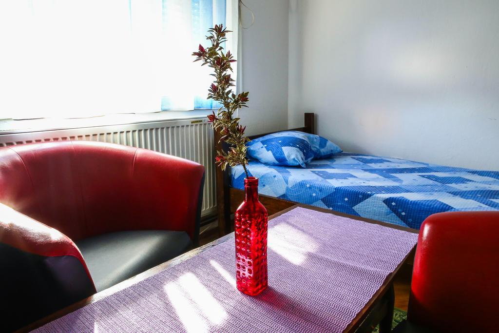 The Comfy Hostel Скопье Номер фото